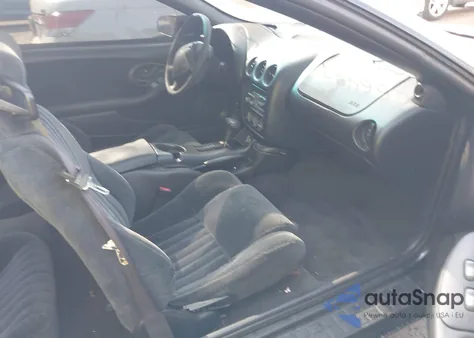 2000 Pontiac Firebird z USA, uszkodzony, nr VIN 2G2FS22K2Y2168428